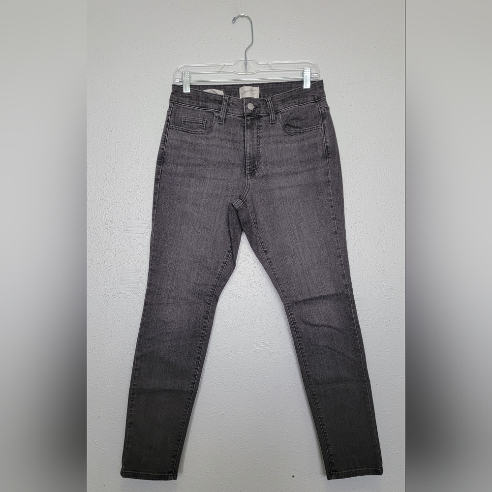 Universal Thread High Rise Skinny Gray Denim Jeans